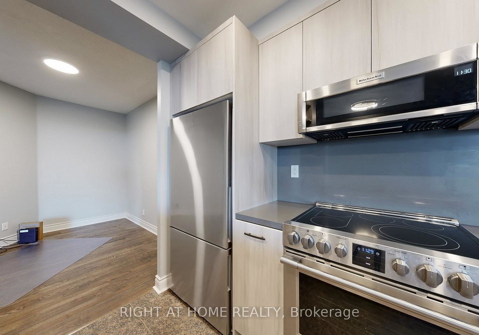 10-delisle-avenue-toronto-ontario-c12405792