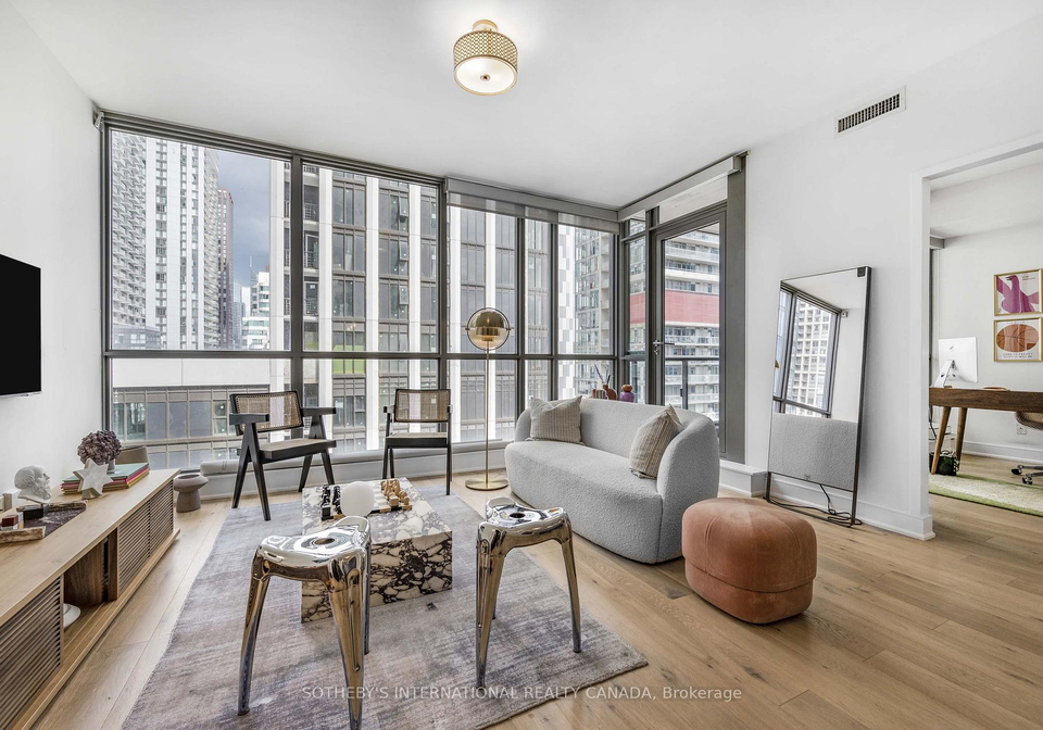 8-charlotte-street-toronto-ontario-c12405910