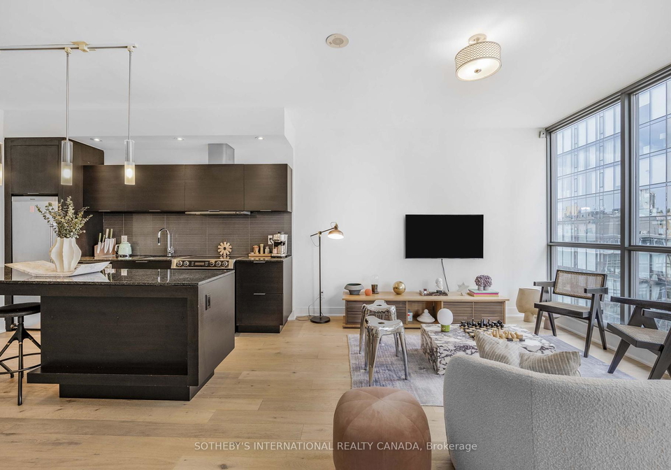 8-charlotte-street-toronto-ontario-c12405910