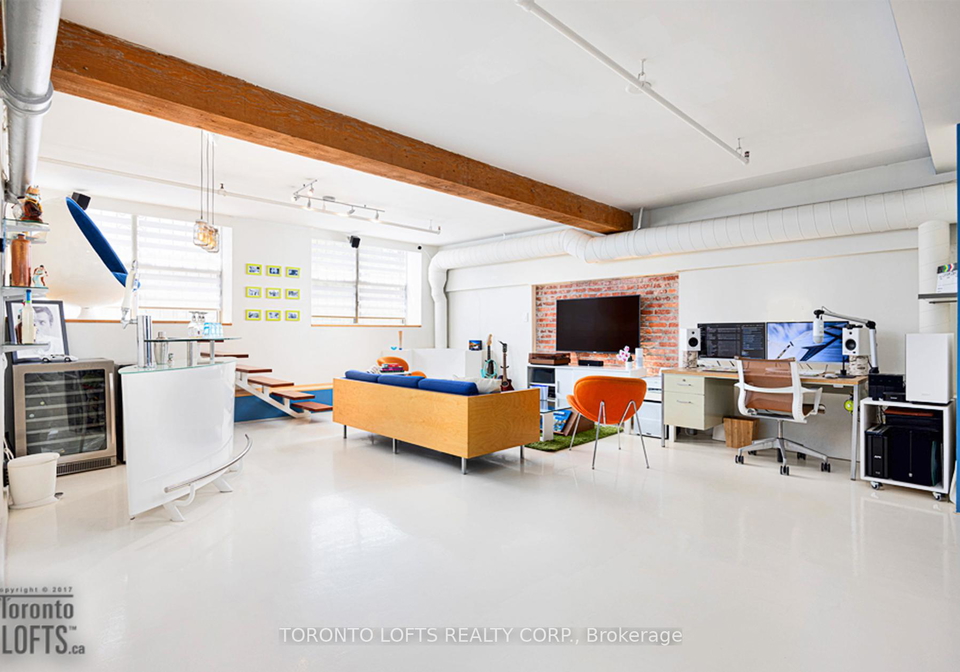 426-queen-street-e-toronto-ontario-c12406009