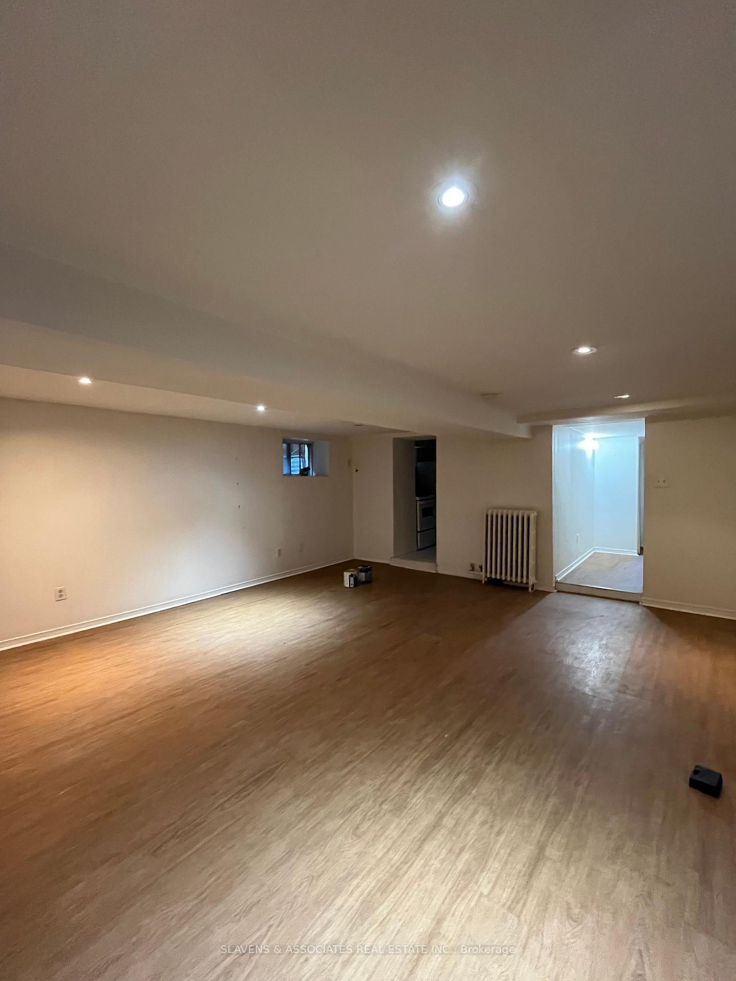 557-markham-street-toronto-ontario-c12406175