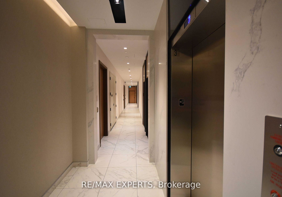 8-tippett-road-toronto-ontario-c12406253