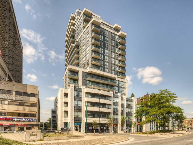 736-spadina-avenue-toronto-ontario-c12406272