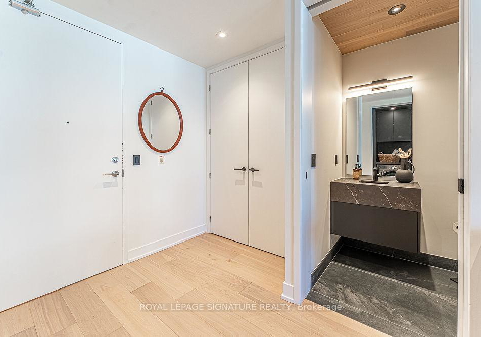 60-bathurst-street-toronto-ontario-c12406422
