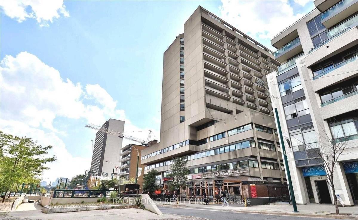 720-spadina-avenue-toronto-ontario-c12406925