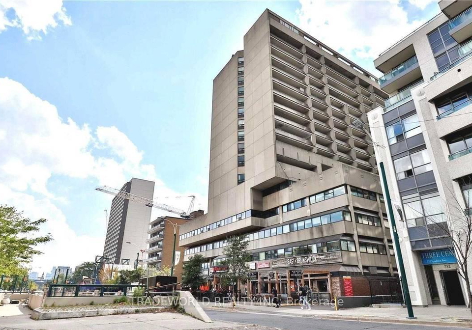 720-spadina-avenue-toronto-ontario-c12406925