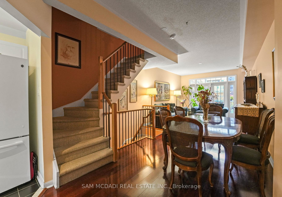 29-niagara-street-toronto-ontario-c12407328