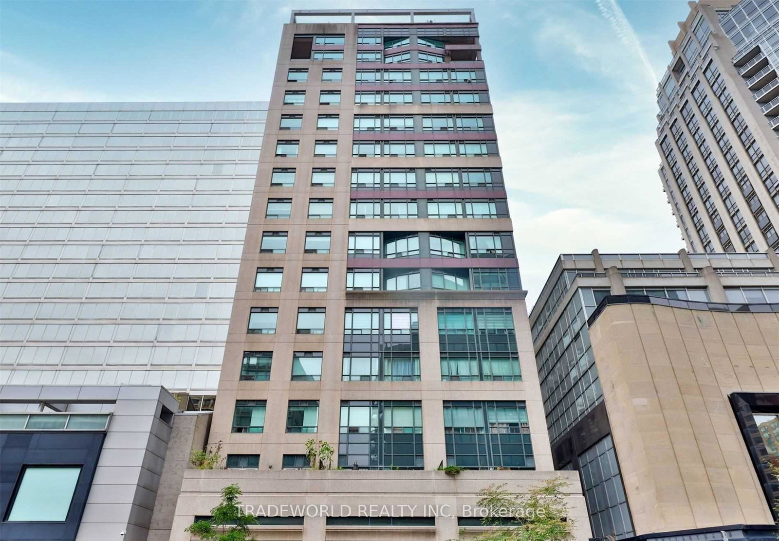 102-bloor-street-w-toronto-ontario-c12407335