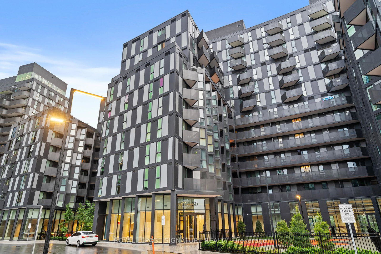 30-tretti-way-toronto-ontario-c12407384