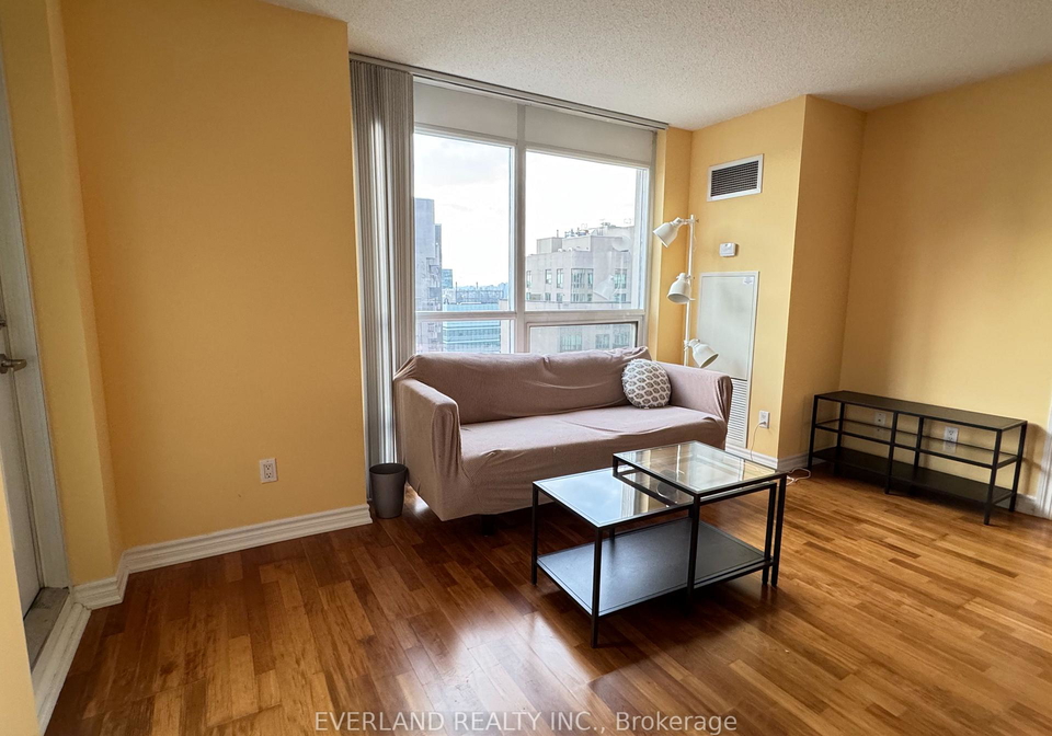 761-bay-street-toronto-ontario-c12407387