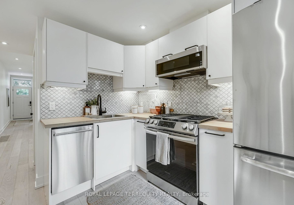 2-glasgow-street-toronto-ontario-c12407784