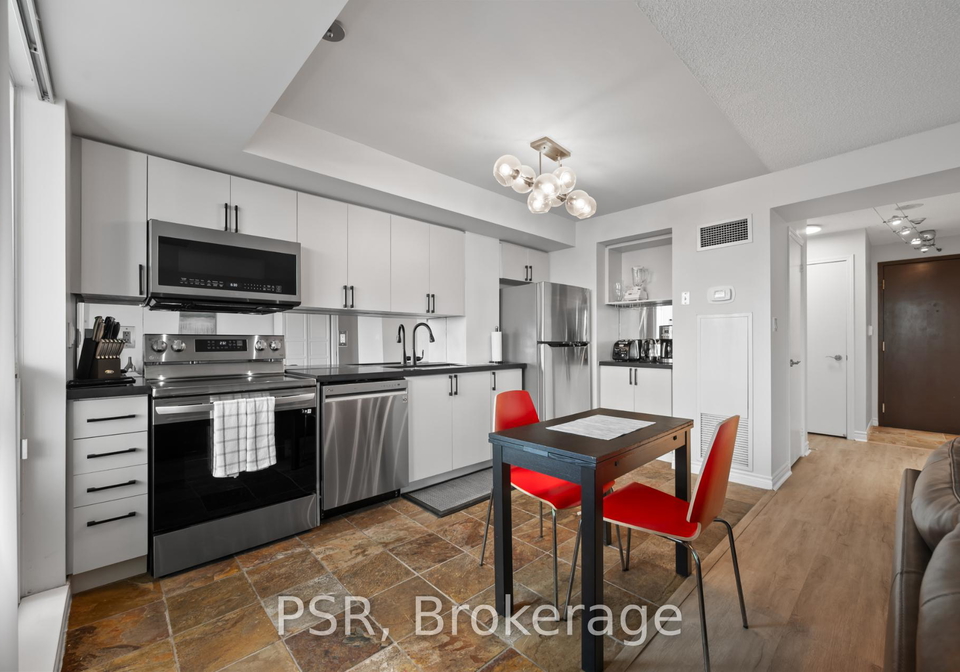 410-queens-quay-w-toronto-ontario-c12407936