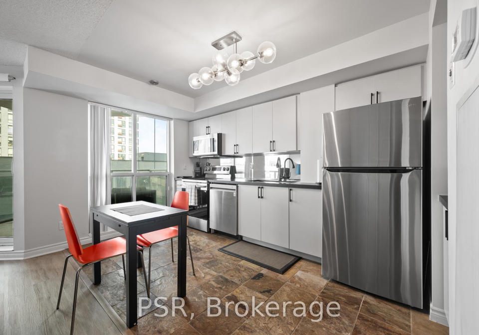 410-queens-quay-w-toronto-ontario-c12407936