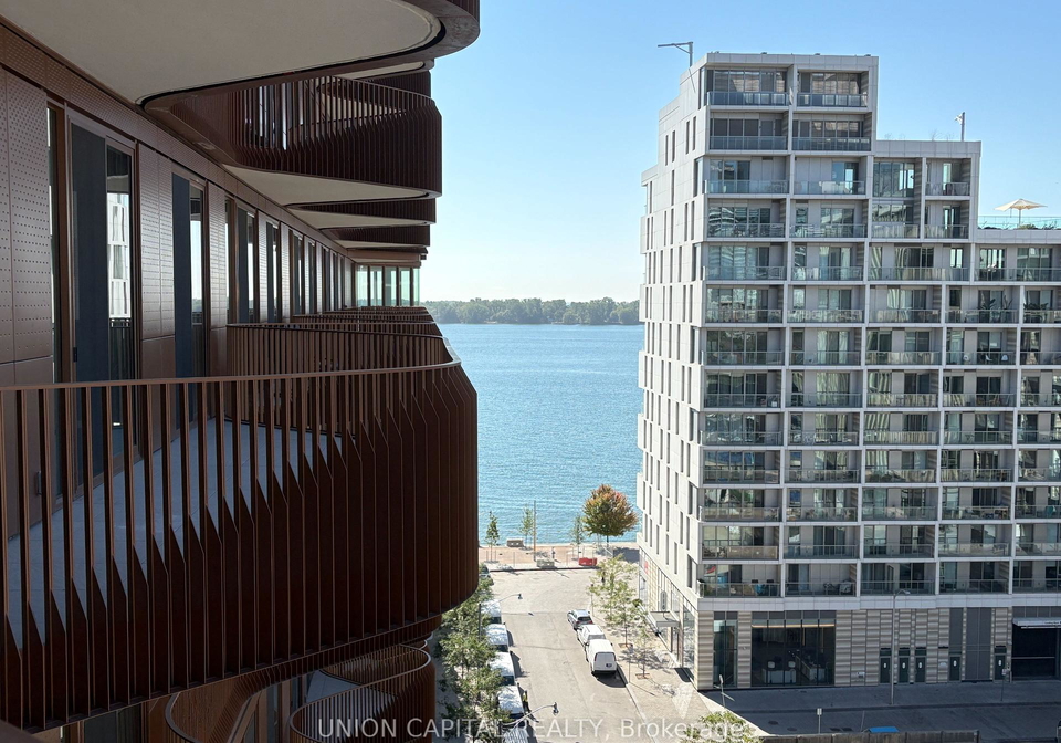 155-merchants-wharf-toronto-ontario-c12407975