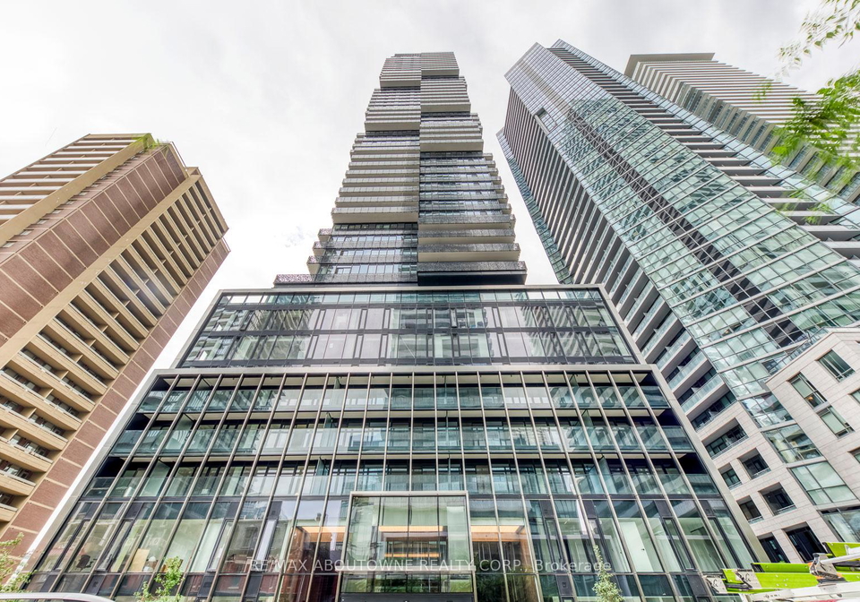 55-charles-street-e-toronto-ontario-c12407987