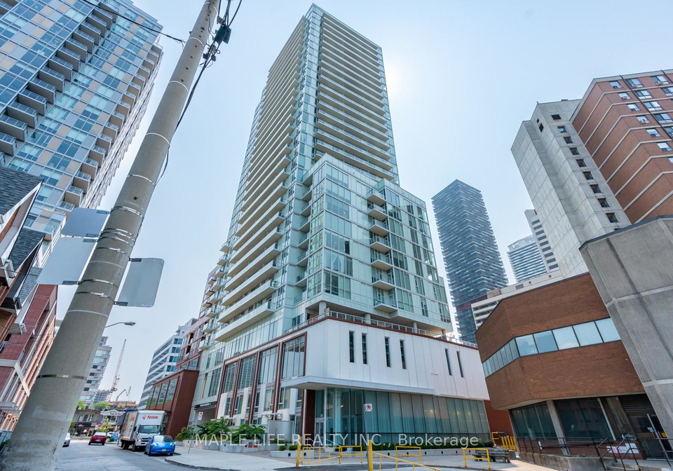 33-helendale-avenue-toronto-ontario-c12408219