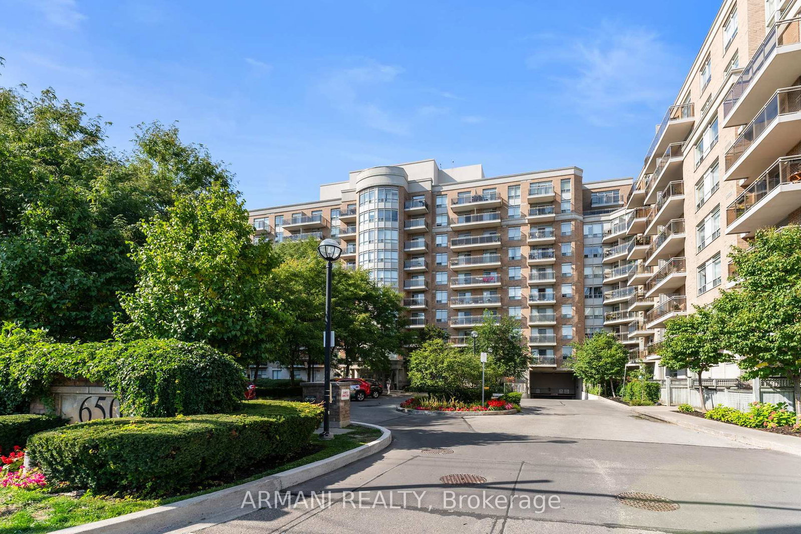 650-lawrence-avenue-w-toronto-ontario-c12408385