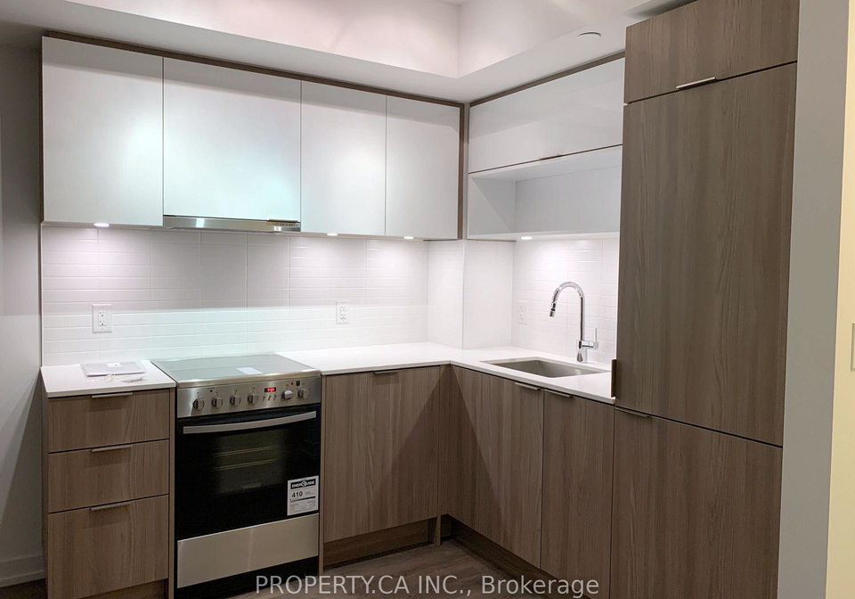 159-wellesley-street-e-toronto-ontario-c12408600