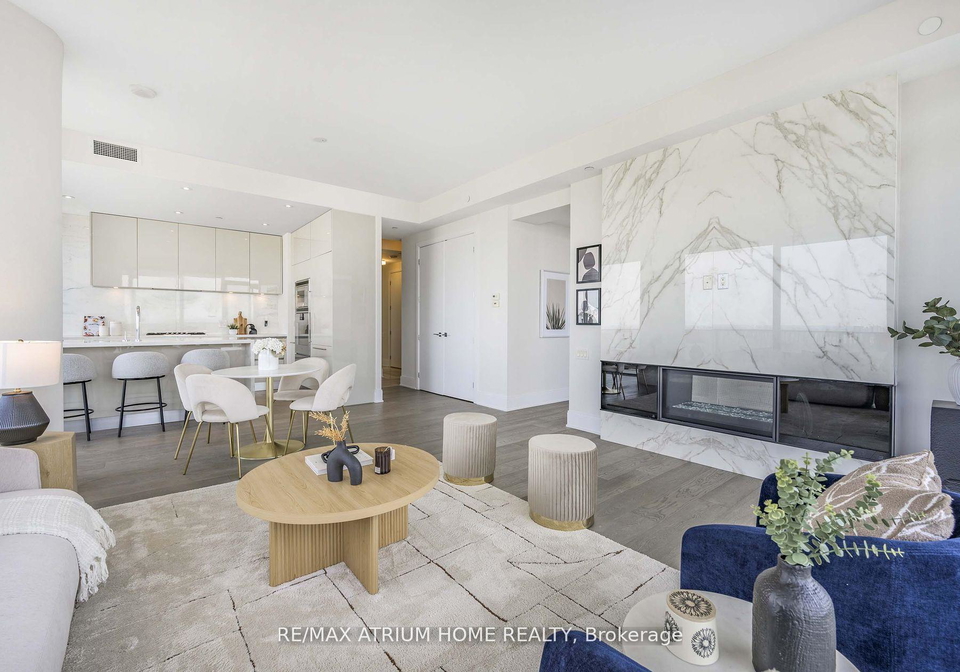 42-charles-street-e-toronto-ontario-c12408601