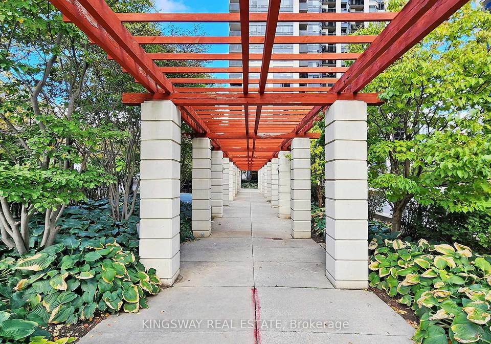 155-beecroft-road-toronto-ontario-c12408797