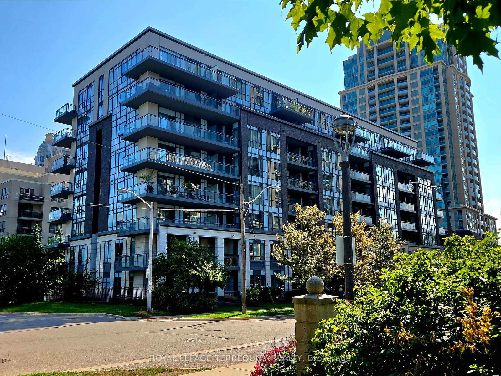 17-kenaston-gardens-north-york-ontario-c12408891