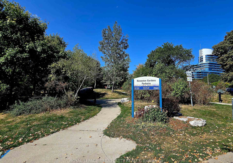 17-kenaston-gardens-north-york-ontario-c12408891