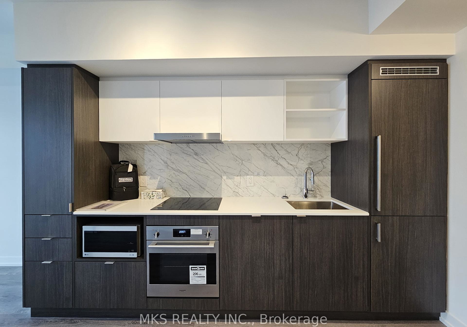 138-downes-street-toronto-ontario-c12409024