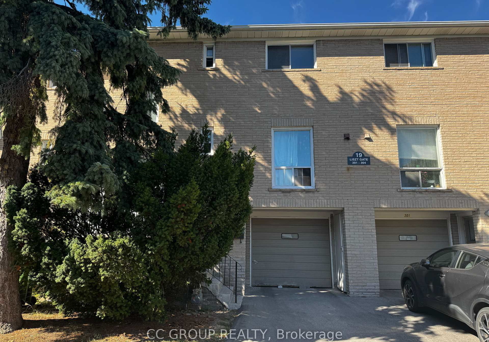 19-liszt-gate-north-york-ontario-c12409264