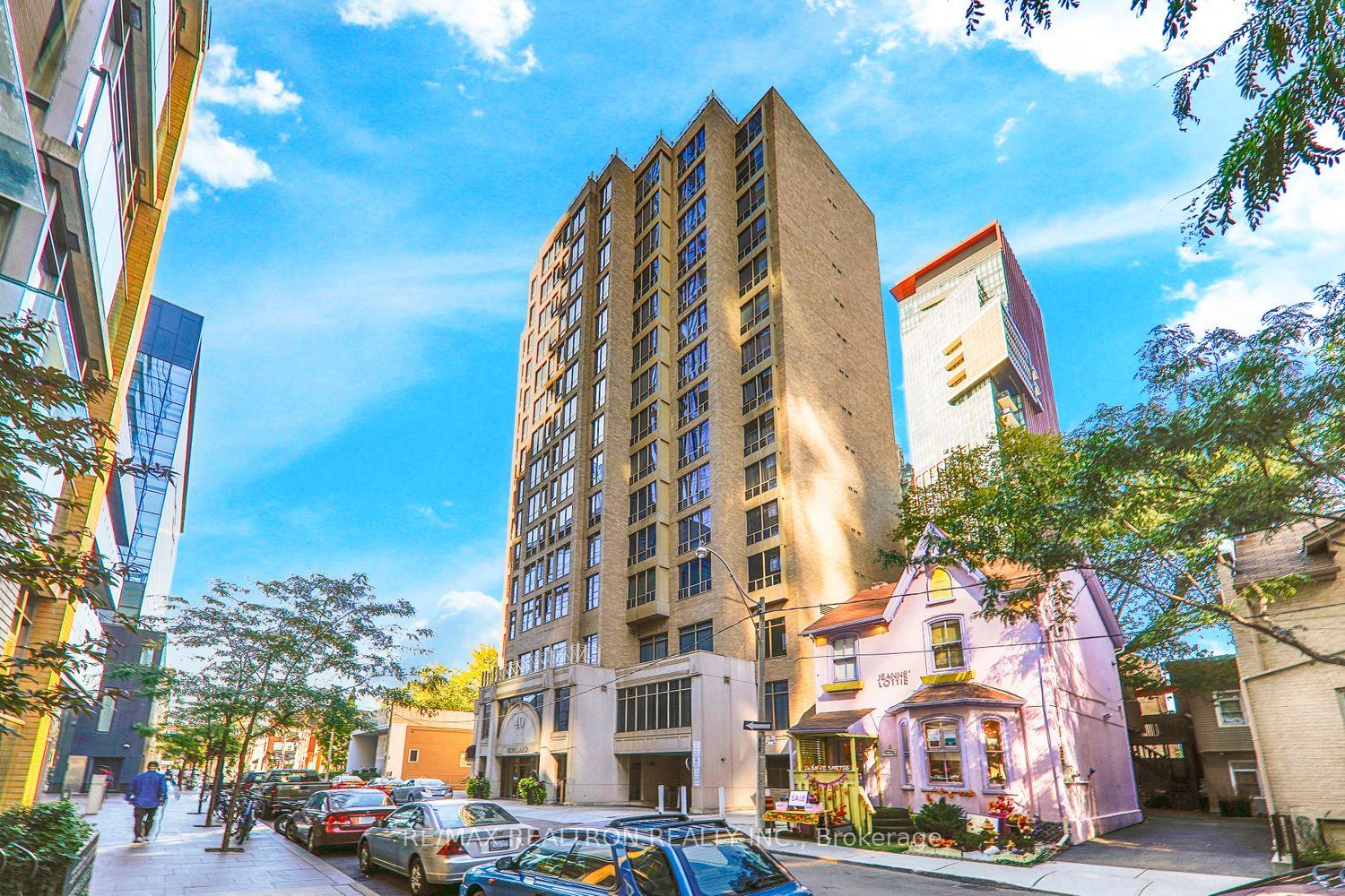 40-scollard-street-toronto-ontario-c12409541