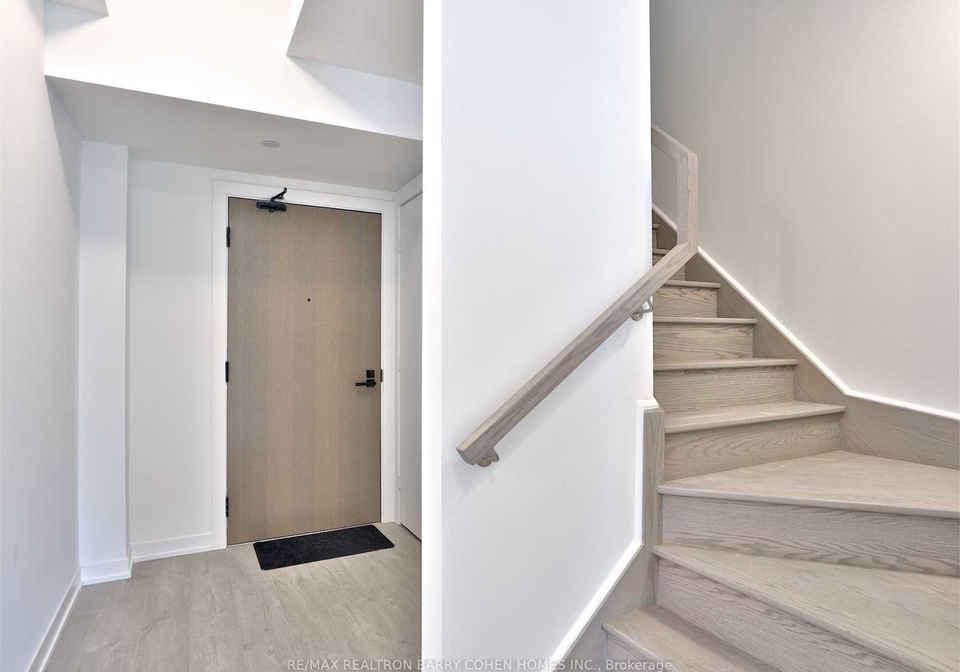 223-st-clair-avenue-w-toronto-ontario-c12409894