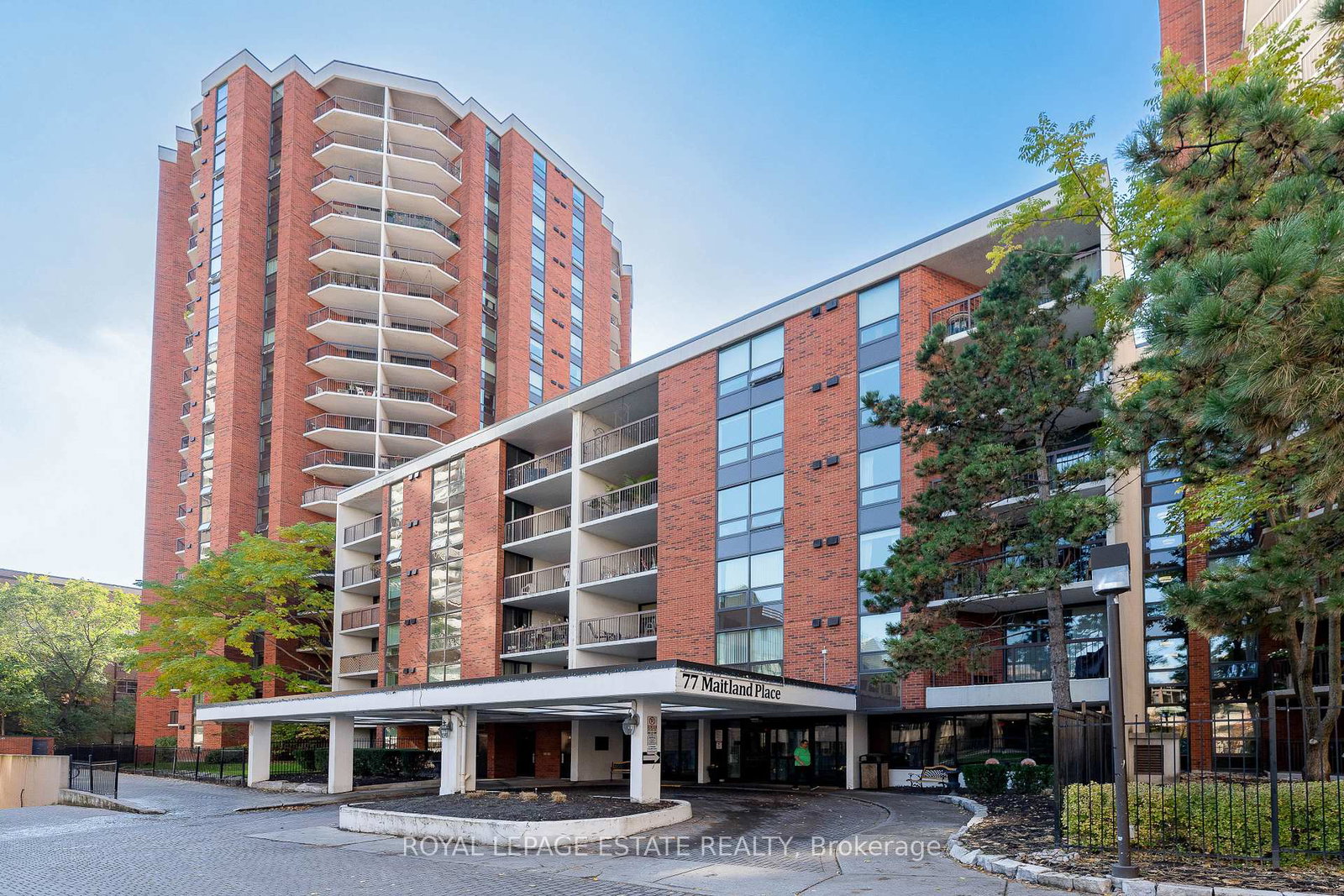 77-maitland-place-toronto-ontario-c12409959