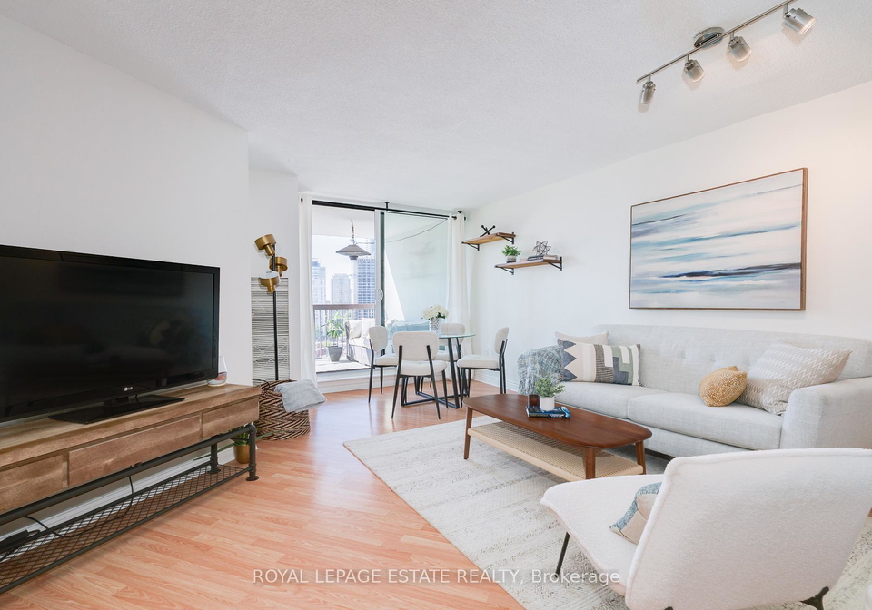77-maitland-place-toronto-ontario-c12409959
