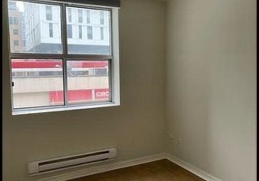 126-dundas-street-e-toronto-ontario-c12410158