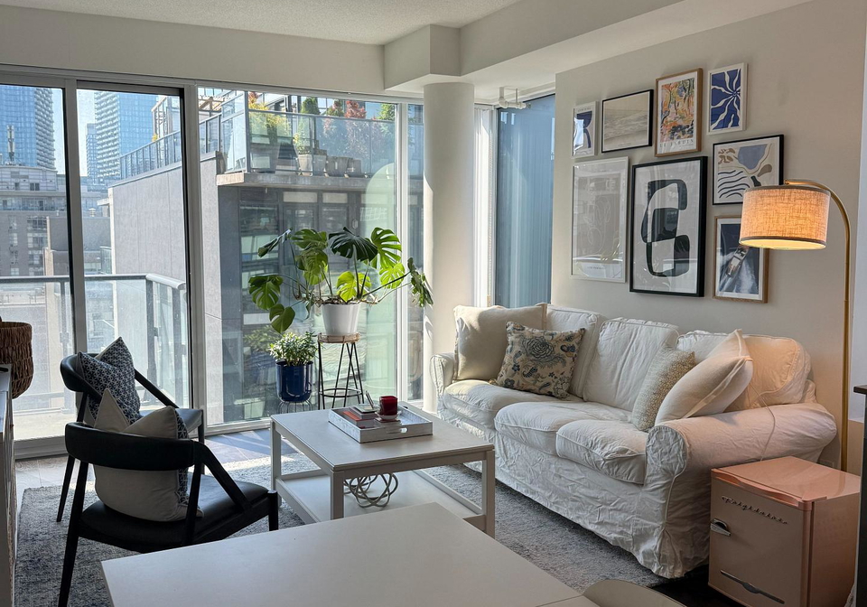 435-richmond-street-w-toronto-ontario-c12410221