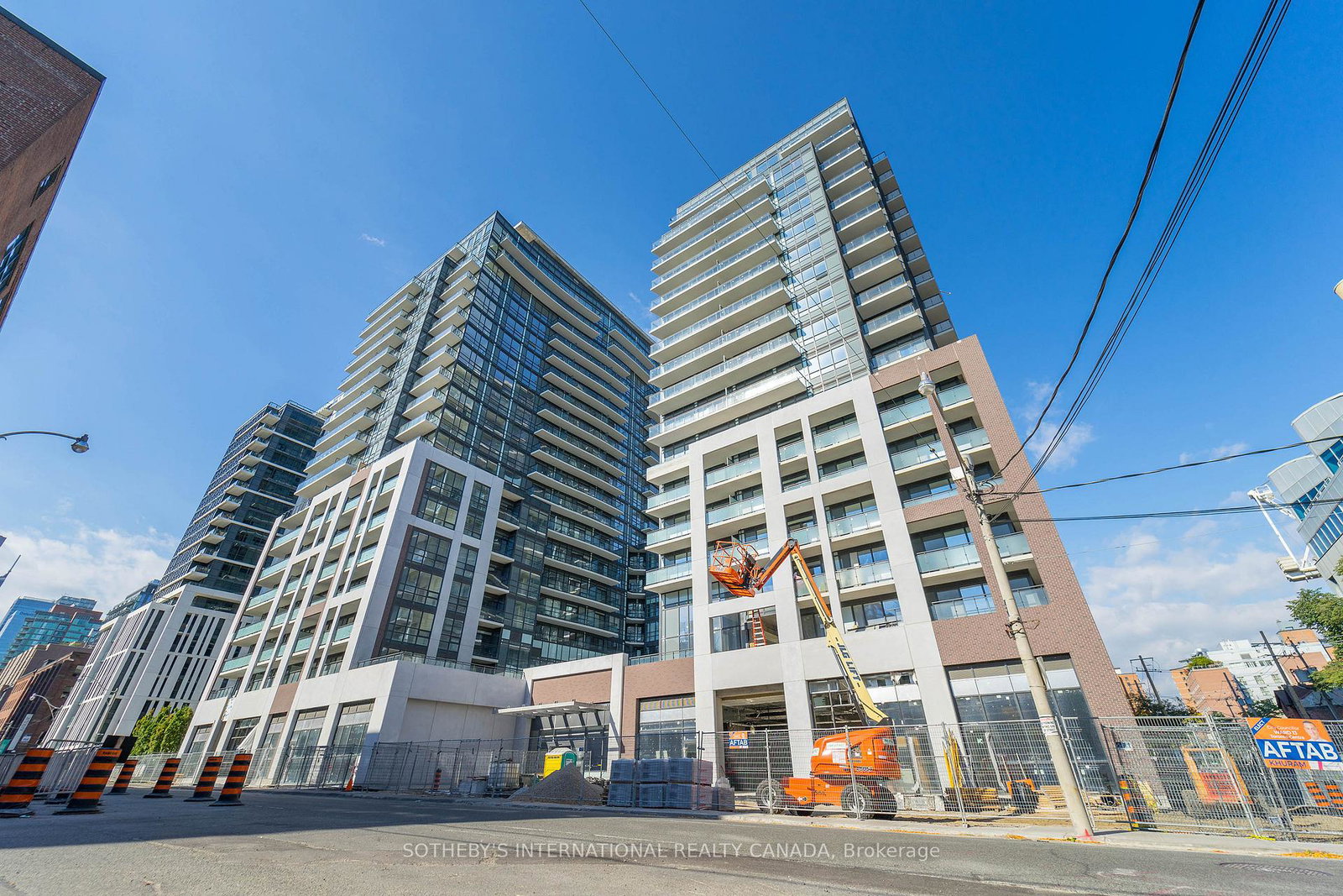 460-adelaide-street-e-toronto-ontario-c12410323