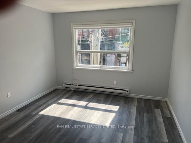 564-queen-street-w-toronto-ontario-c12410484