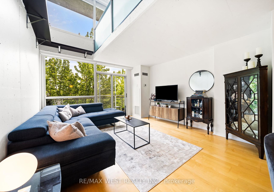 954-king-street-w-toronto-ontario-c12410606