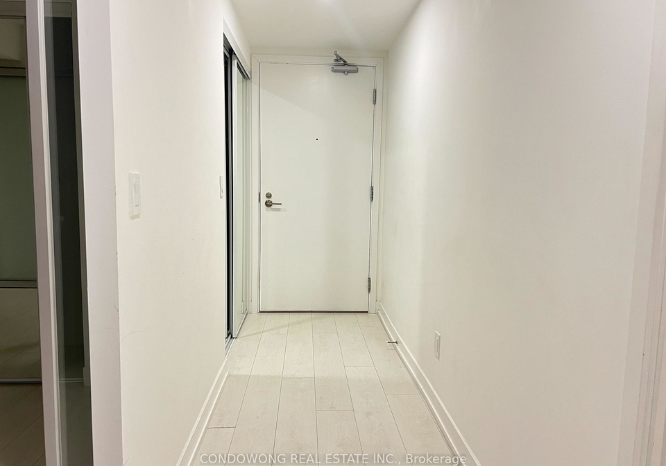 19-western-battery-road-toronto-ontario-c12410692