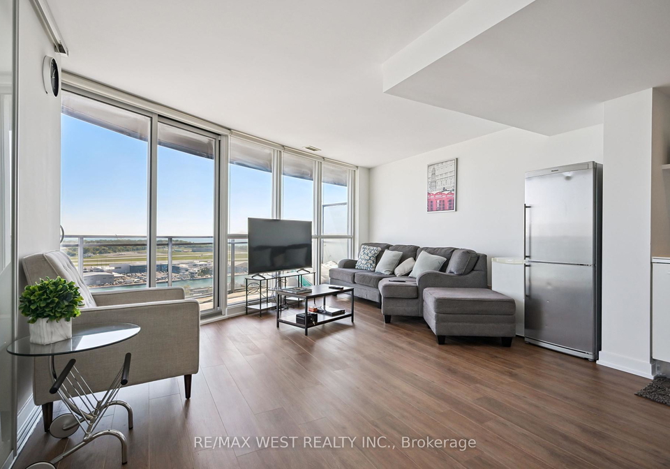 38-dan-leckie-way-toronto-ontario-c12410710