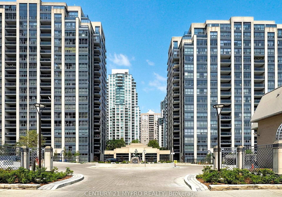28-hollywood-avenue-north-york-ontario-c12410734