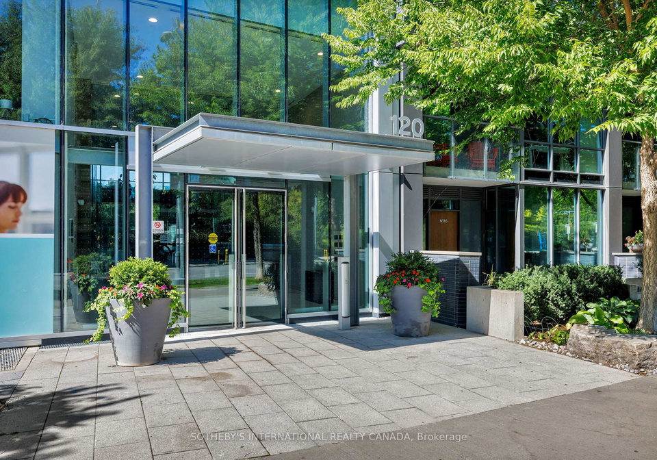 120-bayview-avenue-toronto-ontario-c12410745