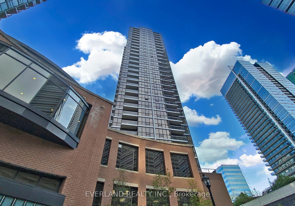 23-sheppard-avenue-e-north-york-ontario-c12410875