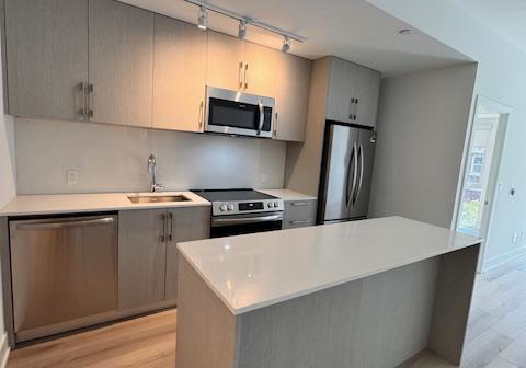 8-manor-road-w-toronto-ontario-c12411016