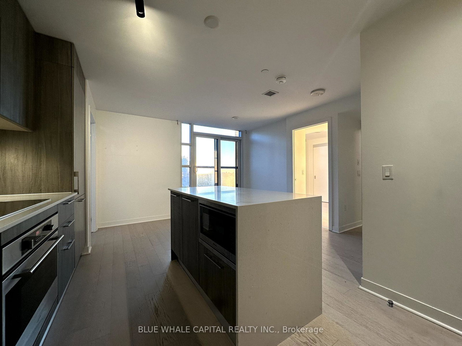 501-adelaide-street-w-toronto-ontario-c12411155