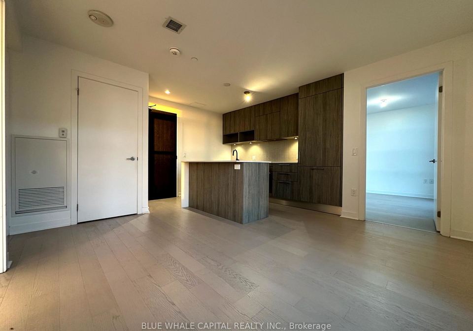 501-adelaide-street-w-toronto-ontario-c12411155
