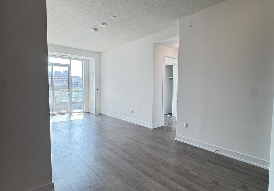 25-adra-grado-way-north-york-ontario-c12411197