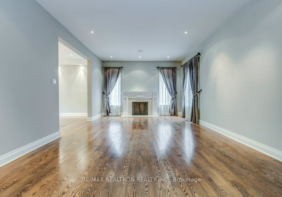 77-clarinda-drive-north-york-ontario-c12411261