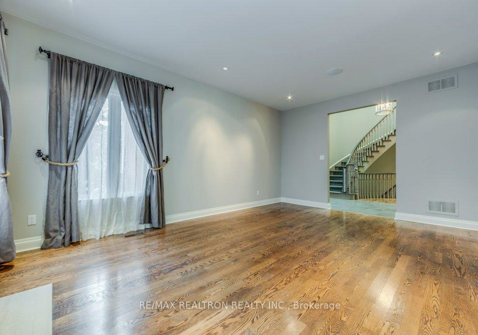 77-clarinda-drive-north-york-ontario-c12411261