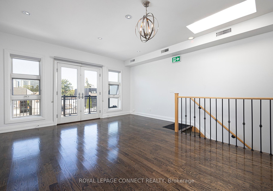 690-shaw-street-toronto-ontario-c12411509