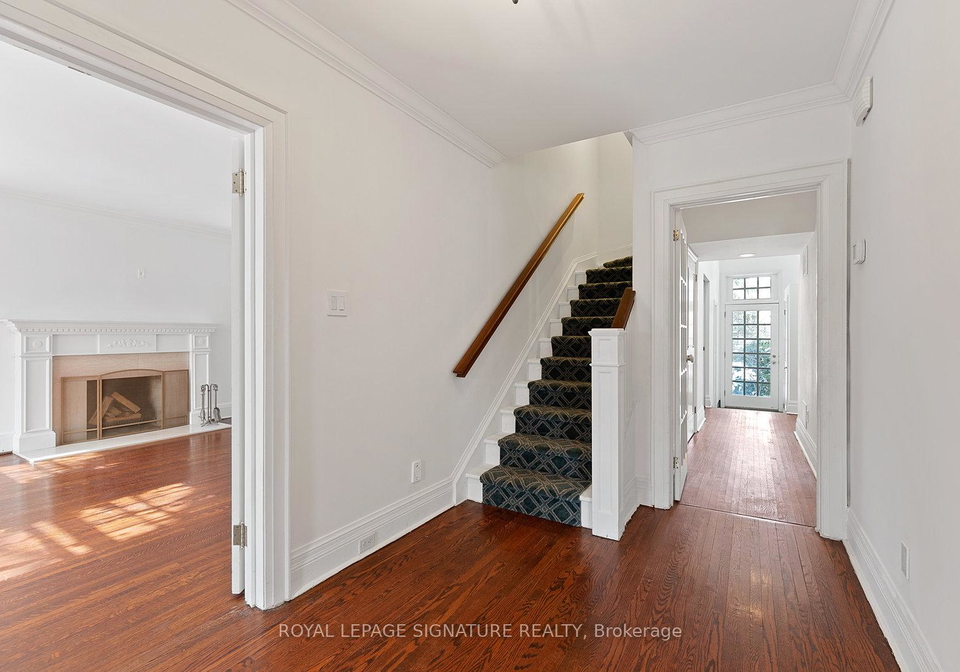 68-cheltenham-avenue-toronto-ontario-c12411511